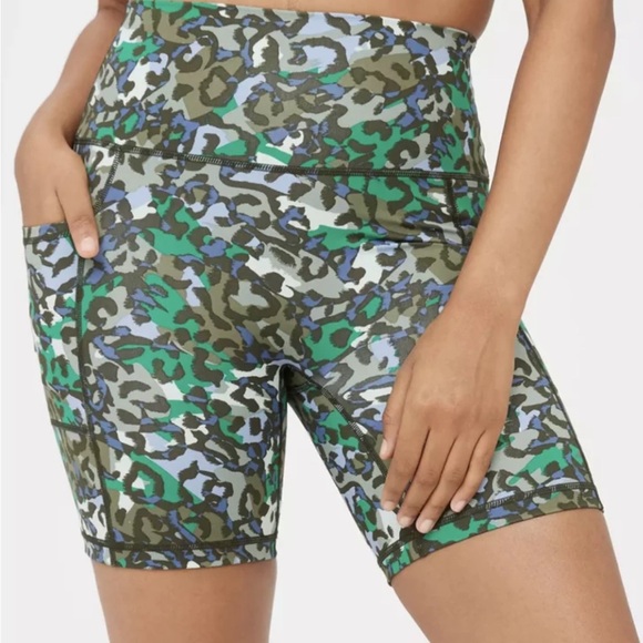 Aerie Offline Leopard Print Goals Hi-Rise Bike Short Athletic Gym Size Small - Picture 1 of 7